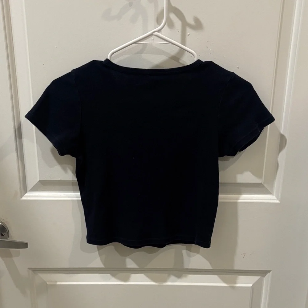 Brandy Melville Navy Newport Beach Top - Picture 5 of 6